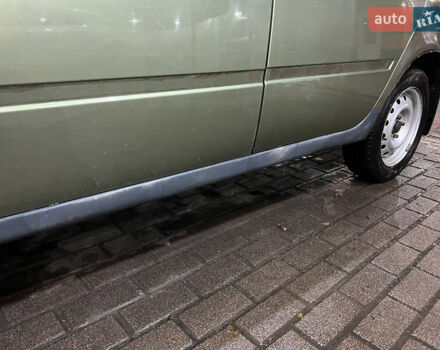 Зелений ВАЗ 1119 Калина, об'ємом двигуна 1.6 л та пробігом 198 тис. км за 2000 $, фото 9 на Automoto.ua