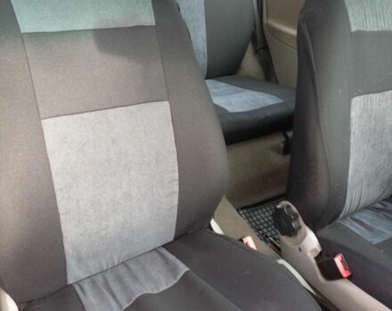 Зелений ВАЗ 1119 Калина, об'ємом двигуна 1.4 л та пробігом 130 тис. км за 1700 $, фото 4 на Automoto.ua