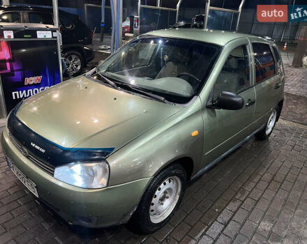 Зелений ВАЗ 1119 Калина, об'ємом двигуна 1.6 л та пробігом 198 тис. км за 2000 $, фото 1 на Automoto.ua