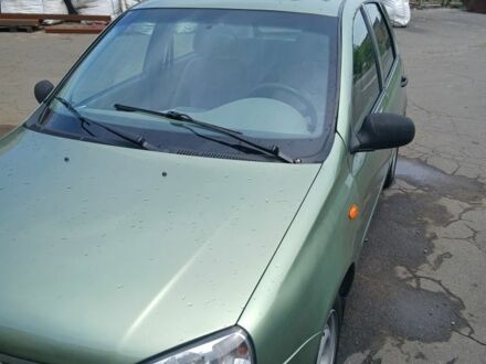 Зеленый ВАЗ 1119 Калина, объемом двигателя 1.6 л и пробегом 99 тыс. км за 2000 $, фото 1 на Automoto.ua