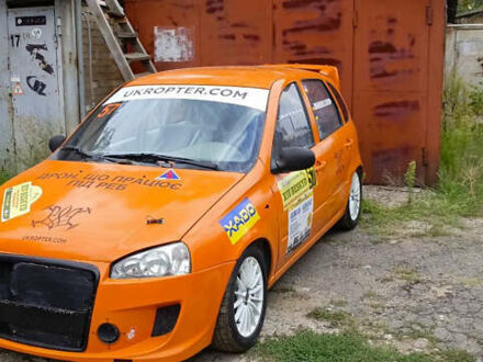 ВАЗ 1119 Калина 2010 у Києві на Automoto.ua Помаранчевий ВАЗ 1119 Калина, об'ємом двигуна 1.6 л та пробігом 10 тис. км за 12000 $, фото 1 на Automoto.ua