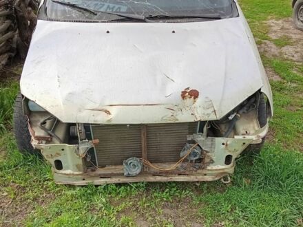 Бежевий ВАЗ 1119 Kalina Sport, об'ємом двигуна 0 л та пробігом 180 тис. км за 800 $, фото 1 на Automoto.ua