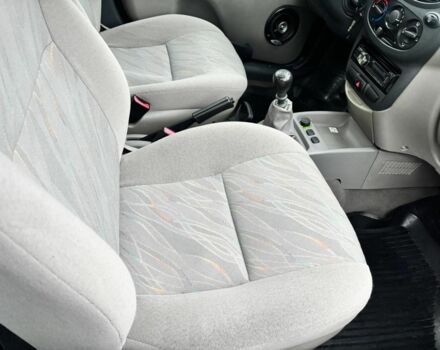 Красный ВАЗ 1119 Kalina Sport, объемом двигателя 1.4 л и пробегом 30 тыс. км за 3700 $, фото 6 на Automoto.ua