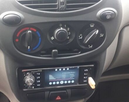 Серый ВАЗ 1119 Kalina Sport, объемом двигателя 1.6 л и пробегом 184 тыс. км за 2000 $, фото 12 на Automoto.ua