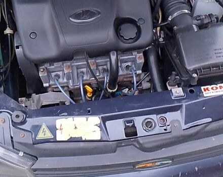 Синий ВАЗ 1119 Kalina Sport, объемом двигателя 1.6 л и пробегом 197 тыс. км за 2600 $, фото 9 на Automoto.ua