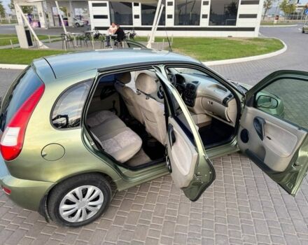 Зеленый ВАЗ 1119 Kalina Sport, объемом двигателя 1.4 л и пробегом 218 тыс. км за 1900 $, фото 14 на Automoto.ua