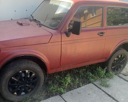 ВАЗ 131 2003 у Полтаві на Automoto.ua Червоний ВАЗ 131, об'ємом двигуна 1.7 л та пробігом 100 тис. км за 1600 $, фото 2 на Automoto.ua