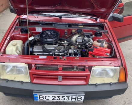 Красный ВАЗ 1500 S, объемом двигателя 1.5 л и пробегом 239 тыс. км за 2000 $, фото 7 на Automoto.ua