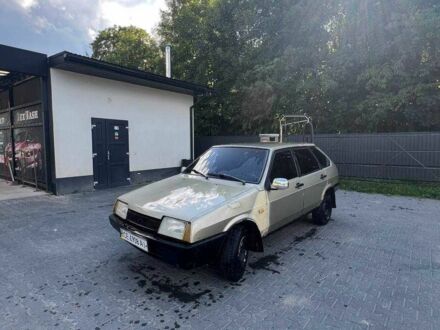 ВАЗ 1922 1989 в Ивано-Франковске на Automoto.ua Бежевый ВАЗ 1922, объемом двигателя 7 л и пробегом 1000 тыс. км за 450 $, фото 1 на Automoto.ua