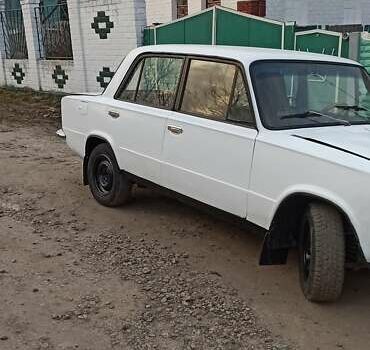 Білий ВАЗ 2101, об'ємом двигуна 0 л та пробігом 300 тис. км за 650 $, фото 1 на Automoto.ua
