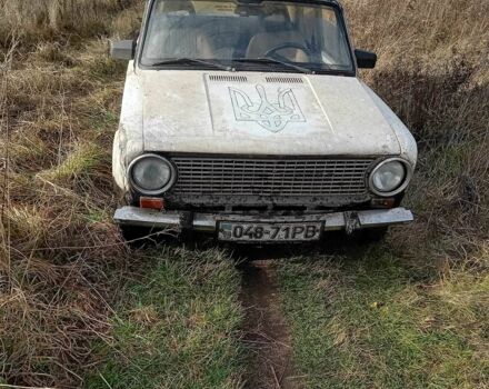 Белый ВАЗ 2101, объемом двигателя 1.3 л и пробегом 1000 тыс. км за 286 $, фото 3 на Automoto.ua