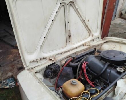 Білий ВАЗ 2101, об'ємом двигуна 1.2 л та пробігом 77 тис. км за 828 $, фото 2 на Automoto.ua