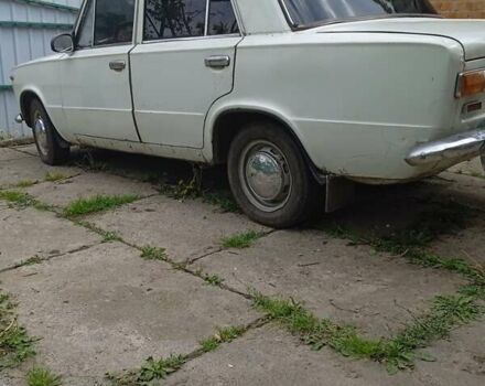Белый ВАЗ 2101, объемом двигателя 1.2 л и пробегом 100 тыс. км за 719 $, фото 2 на Automoto.ua