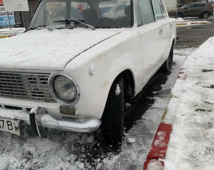 Білий ВАЗ 2101, об'ємом двигуна 1.5 л та пробігом 400 тис. км за 600 $, фото 7 на Automoto.ua
