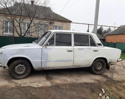 Белый ВАЗ 2101, объемом двигателя 1.3 л и пробегом 220 тыс. км за 356 $, фото 2 на Automoto.ua