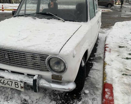 Білий ВАЗ 2101, об'ємом двигуна 1.5 л та пробігом 400 тис. км за 600 $, фото 5 на Automoto.ua