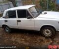 Білий ВАЗ 2101, об'ємом двигуна 1.5 л та пробігом 250 тис. км за 600 $, фото 2 на Automoto.ua
