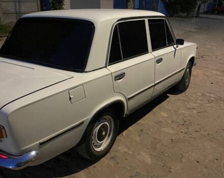 Белый ВАЗ 2101, объемом двигателя 1.2 л и пробегом 200 тыс. км за 606 $, фото 5 на Automoto.ua
