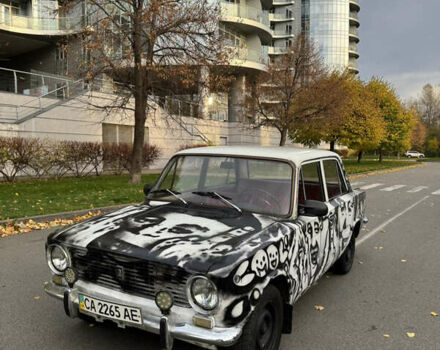 Белый ВАЗ 2101, объемом двигателя 1.2 л и пробегом 100 тыс. км за 700 $, фото 2 на Automoto.ua