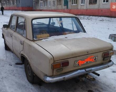 Белый ВАЗ 2101, объемом двигателя 1.2 л и пробегом 200 тыс. км за 500 $, фото 3 на Automoto.ua