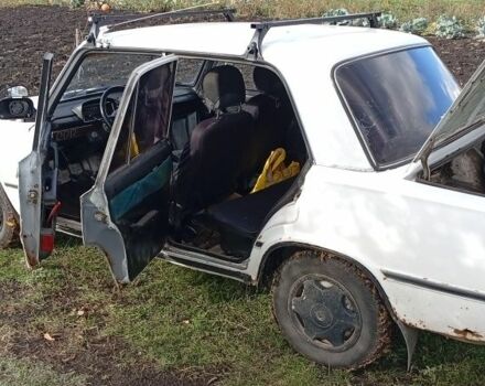 Белый ВАЗ 2101, объемом двигателя 1.3 л и пробегом 100 тыс. км за 500 $, фото 7 на Automoto.ua