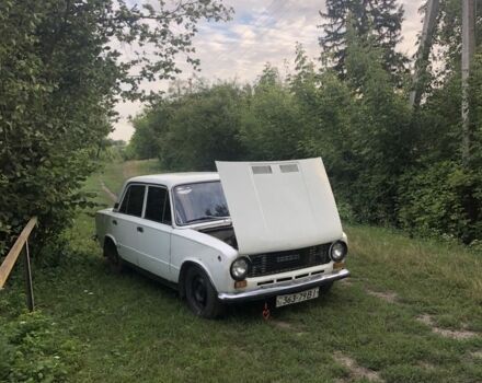Белый ВАЗ 2101, объемом двигателя 1.5 л и пробегом 100 тыс. км за 364 $, фото 4 на Automoto.ua