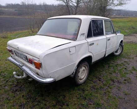 Белый ВАЗ 2101, объемом двигателя 1.3 л и пробегом 500 тыс. км за 214 $, фото 5 на Automoto.ua