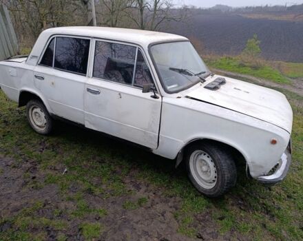 Белый ВАЗ 2101, объемом двигателя 1.3 л и пробегом 500 тыс. км за 214 $, фото 1 на Automoto.ua