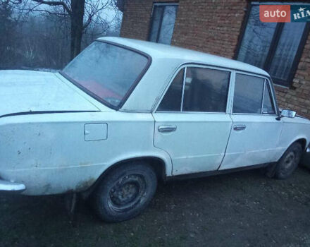 Белый ВАЗ 2101, объемом двигателя 1.1 л и пробегом 500 тыс. км за 500 $, фото 2 на Automoto.ua