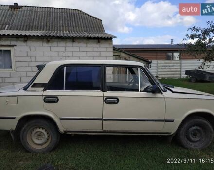Белый ВАЗ 2101, объемом двигателя 1.2 л и пробегом 200 тыс. км за 482 $, фото 5 на Automoto.ua