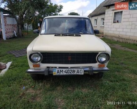 Белый ВАЗ 2101, объемом двигателя 1.2 л и пробегом 200 тыс. км за 482 $, фото 4 на Automoto.ua