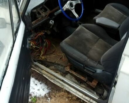 Белый ВАЗ 2101, объемом двигателя 1.3 л и пробегом 0 тыс. км за 350 $, фото 5 на Automoto.ua