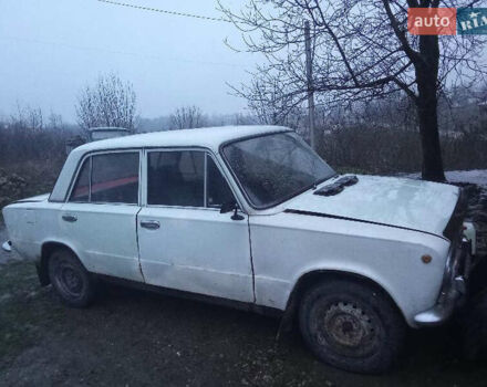 Белый ВАЗ 2101, объемом двигателя 1.1 л и пробегом 500 тыс. км за 500 $, фото 3 на Automoto.ua