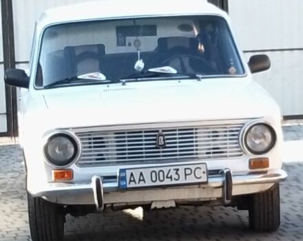 ВАЗ 2101 1977 в Погребище на Automoto.ua Белый ВАЗ 2101, объемом двигателя 1.2 л и пробегом 137 тыс. км за 900 $, фото 2 на Automoto.ua