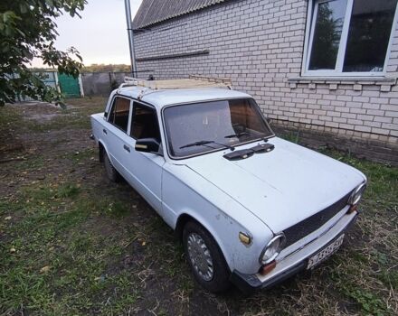 Белый ВАЗ 2101, объемом двигателя 1.3 л и пробегом 400 тыс. км за 400 $, фото 3 на Automoto.ua