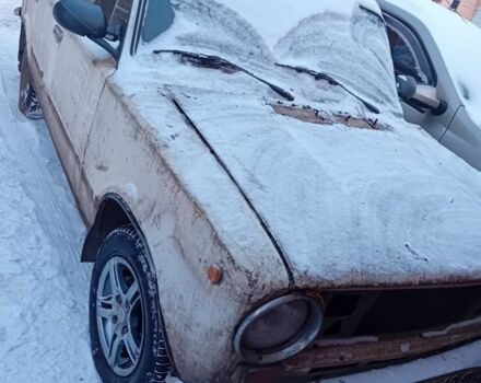 Белый ВАЗ 2101, объемом двигателя 1.2 л и пробегом 636 тыс. км за 285 $, фото 2 на Automoto.ua