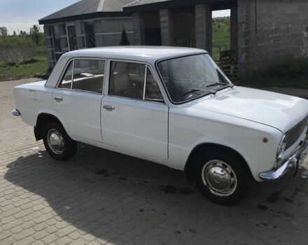 Белый ВАЗ 2101, объемом двигателя 1.2 л и пробегом 70 тыс. км за 3500 $, фото 5 на Automoto.ua