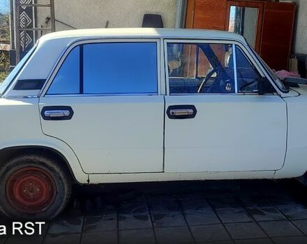Белый ВАЗ 2101, объемом двигателя 1.3 л и пробегом 160 тыс. км за 550 $, фото 3 на Automoto.ua