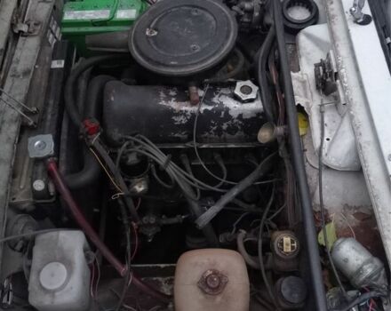 ВАЗ 2101 1977 в Запорожье на Automoto.ua Белый ВАЗ 2101, объемом двигателя 1.3 л и пробегом 300 тыс. км за 500 $, фото 3 на Automoto.ua