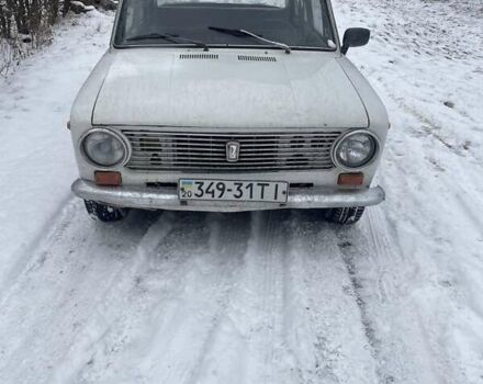 Белый ВАЗ 2101, объемом двигателя 1.2 л и пробегом 1 тыс. км за 300 $, фото 1 на Automoto.ua