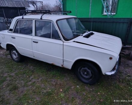 Белый ВАЗ 2101, объемом двигателя 1 л и пробегом 90 тыс. км за 500 $, фото 1 на Automoto.ua