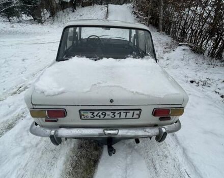 Белый ВАЗ 2101, объемом двигателя 1.2 л и пробегом 1 тыс. км за 300 $, фото 2 на Automoto.ua