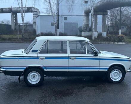 Белый ВАЗ 2101, объемом двигателя 1.5 л и пробегом 150 тыс. км за 600 $, фото 2 на Automoto.ua