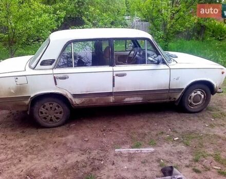 Белый ВАЗ 2101, объемом двигателя 1.2 л и пробегом 111 тыс. км за 350 $, фото 5 на Automoto.ua