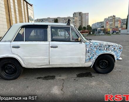 Белый ВАЗ 2101, объемом двигателя 1.2 л и пробегом 150 тыс. км за 300 $, фото 3 на Automoto.ua