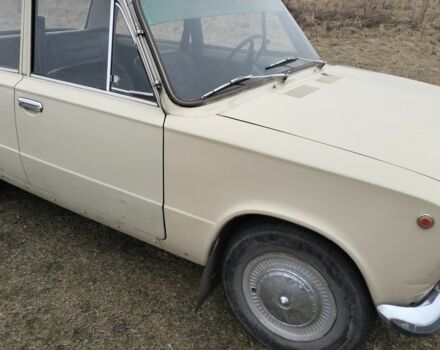 Белый ВАЗ 2101, объемом двигателя 1.3 л и пробегом 25 тыс. км за 700 $, фото 4 на Automoto.ua