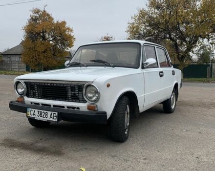 Белый ВАЗ 2101, объемом двигателя 1.5 л и пробегом 3 тыс. км за 572 $, фото 4 на Automoto.ua