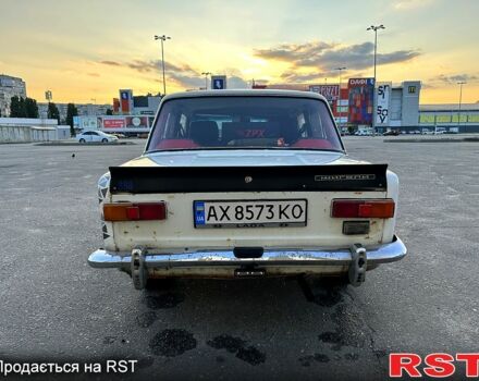 Белый ВАЗ 2101, объемом двигателя 1.2 л и пробегом 150 тыс. км за 300 $, фото 1 на Automoto.ua