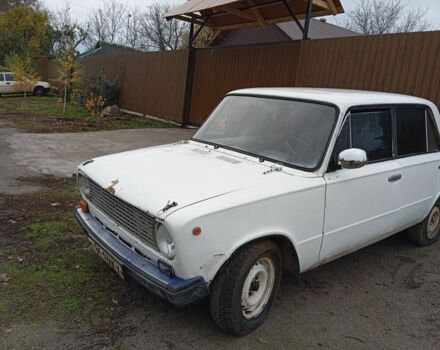 Белый ВАЗ 2101, объемом двигателя 1.3 л и пробегом 456 тыс. км за 297 $, фото 1 на Automoto.ua