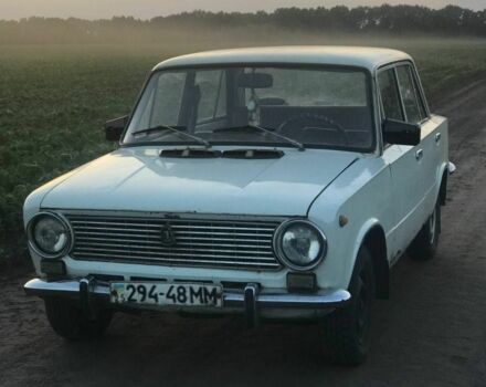 Белый ВАЗ 2101, объемом двигателя 1.3 л и пробегом 150 тыс. км за 400 $, фото 1 на Automoto.ua